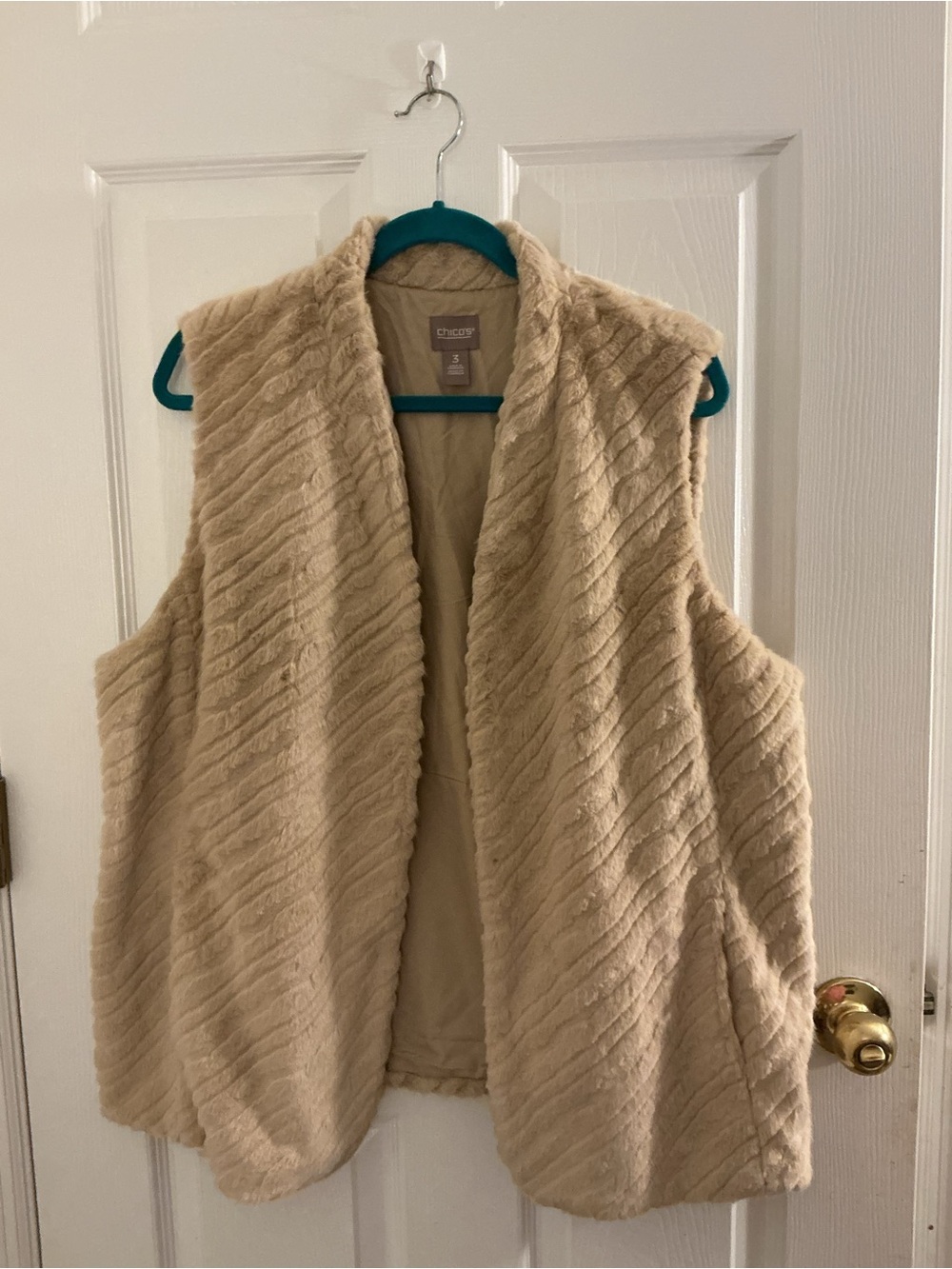 Chaps Women's Cream Faux Fur Open-Front Vest NWT